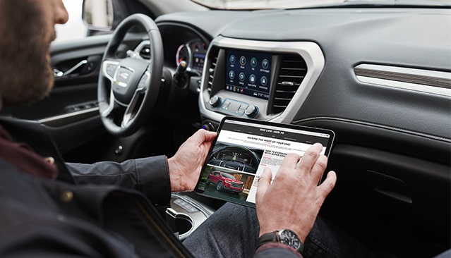 CONNECT TO YOUR GMC’S BUILT-IN 4G WI-FI HOTSPOT