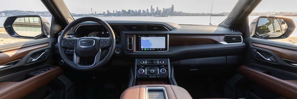 2021 GMC Denali Interior Moon Roof