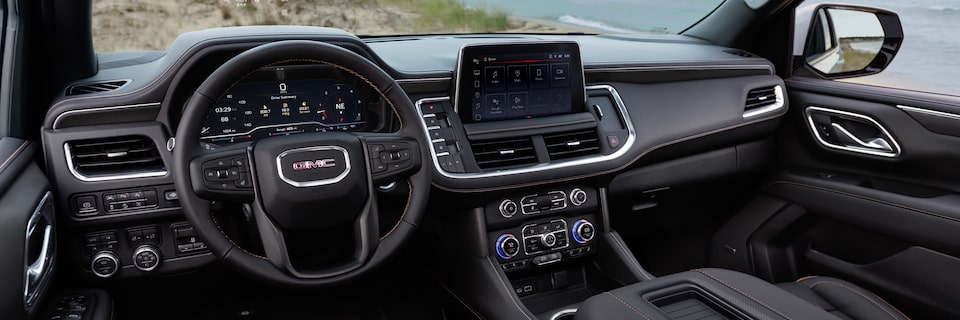 The Front Interior Cockpit on the 2024 GMC Yukon AT4