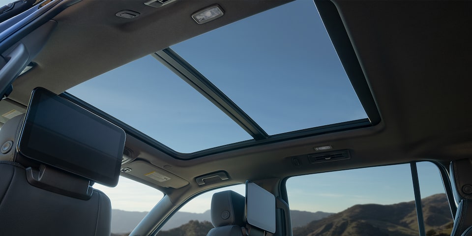 Close-Up of the Moonroof in the 2024 GMC Yukon SUV